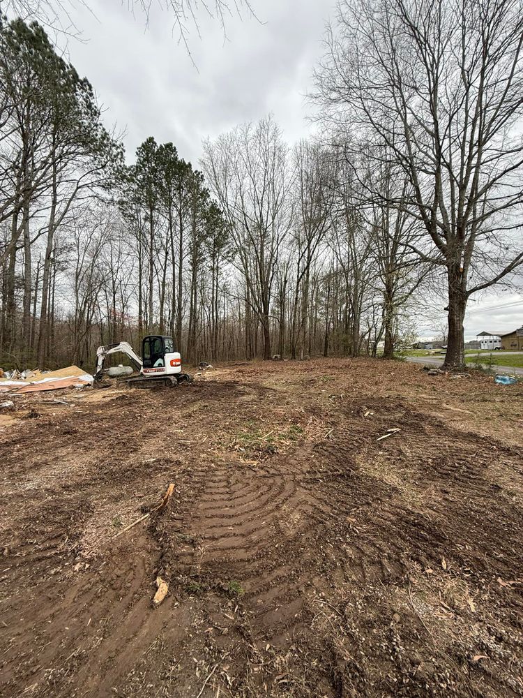 Transform your outdoor space with our professional land grading service, enhancing drainage and ensuring a level foundation for landscaping or construction. Trust us for precision and quality results every time. for S&S Excavation in Cleveland, TN