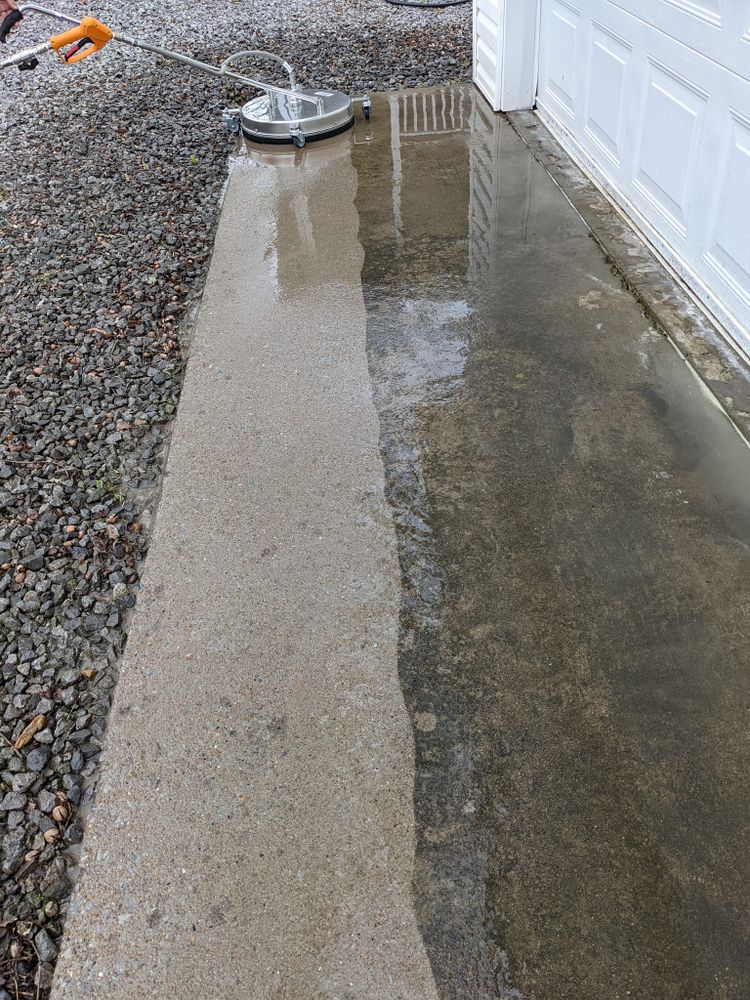 Site Work for M.J. Construction & Landscape INC in Bristol, RI
