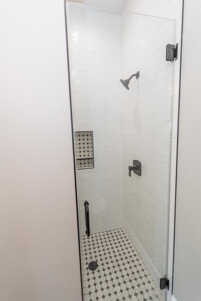 All Photos for Neely Construction & Design LLC in Chandler, TX