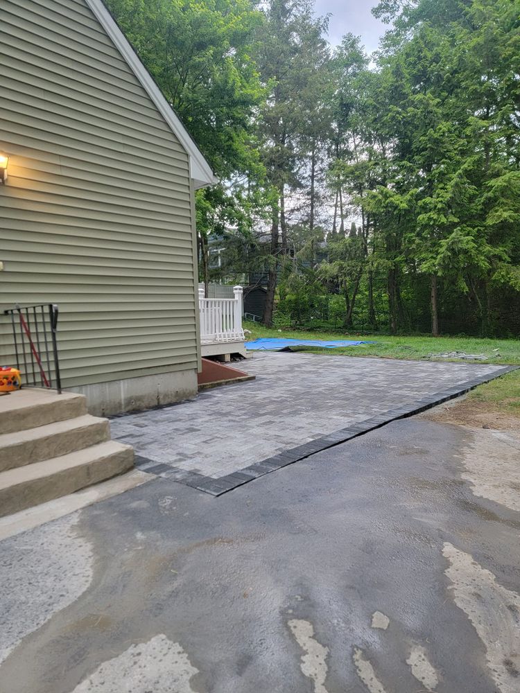 All Photos for Romero Máster Landscaping in Lunenburg, MA