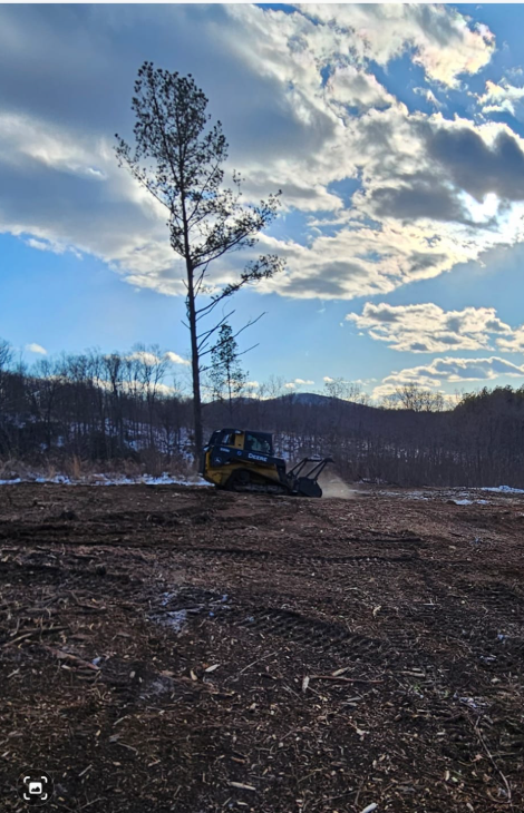 A-Mayse-ing Mulching team in Kents Store, Virginia - people or person