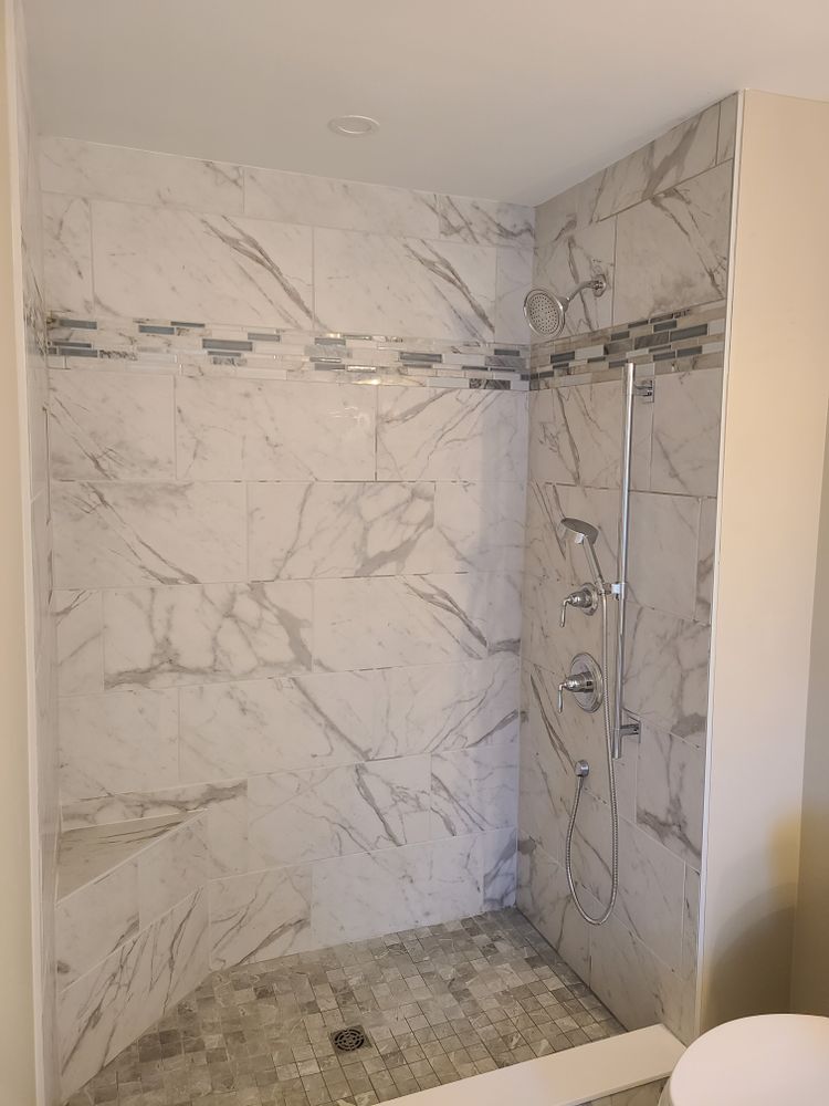 Bathroom Tiling for VersaTile in Deerfield, NH