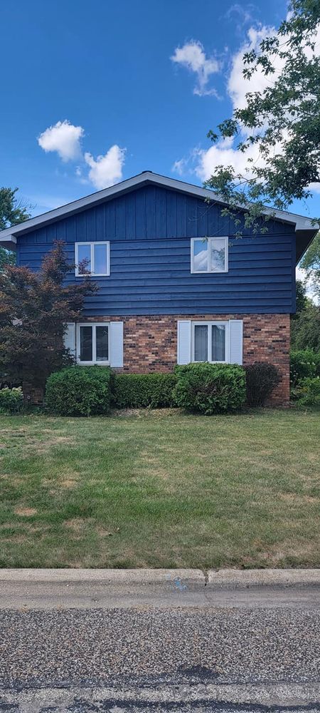 Exterior Painting for Mike Paints in Peoria, IL