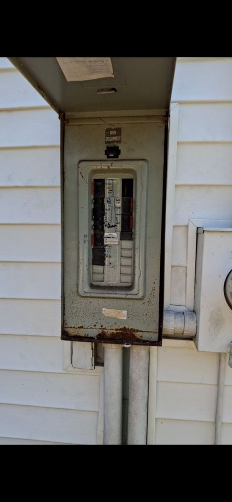 All Photos for Flash Gordon Electric LLC in Hope Mills, NC