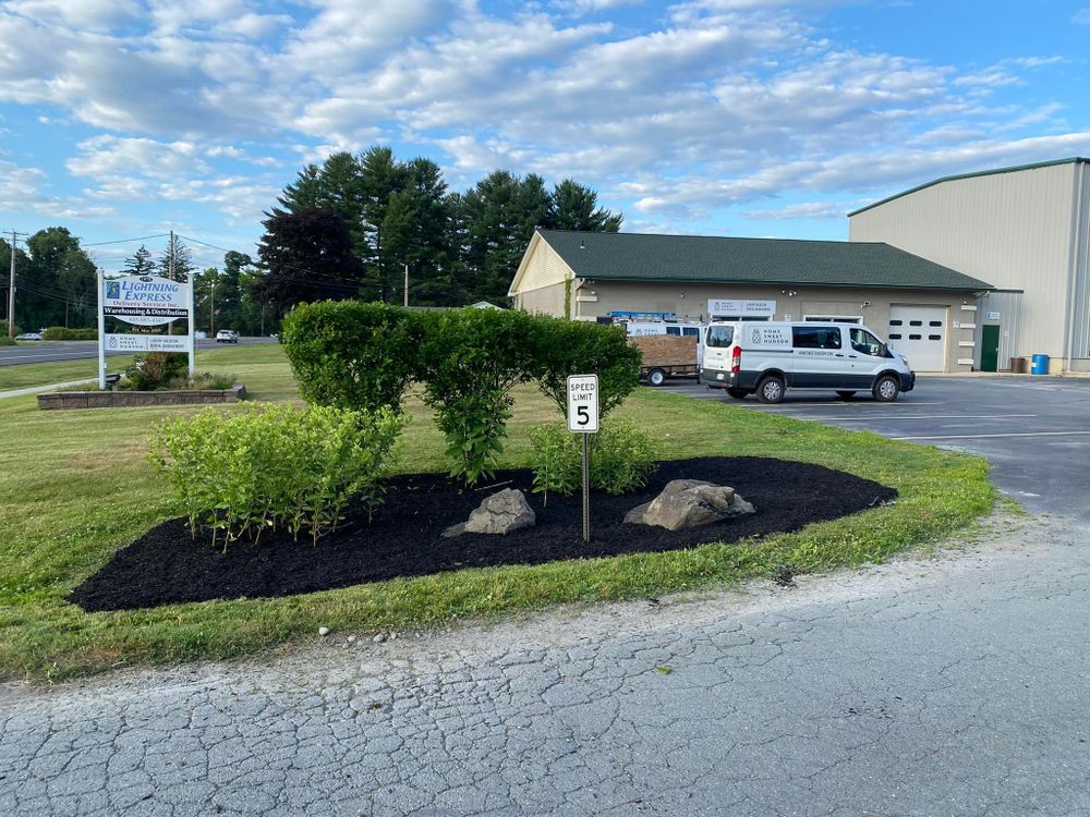 Landscaping for Cuellar Lawn Care in Highland , NY 