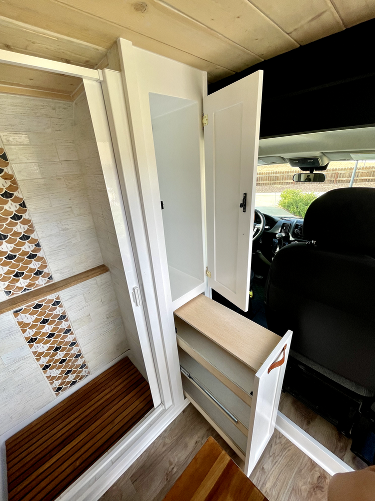 Van Builds for Mauka to Makai RV Renovations in Nationwide, .