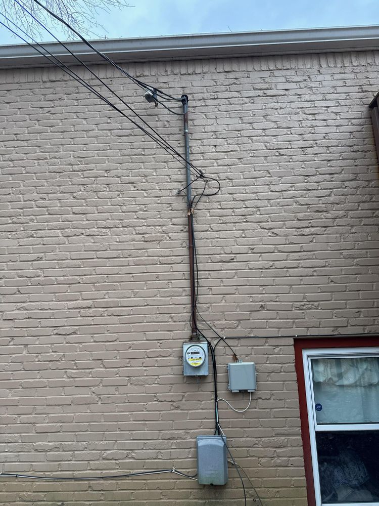 All Photos for Frontline Roofing & Home Services in Shelbyville, KY