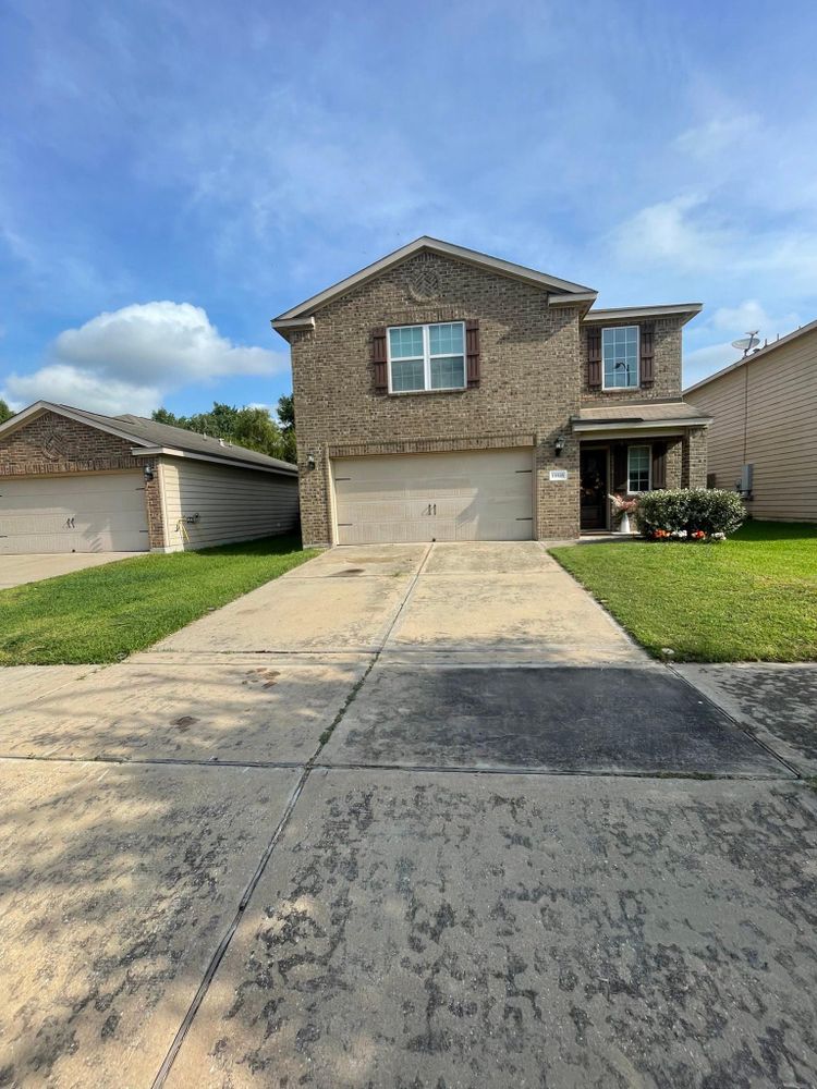 Home Softwash for E&E Pressure Washing Service, L.L.C. in Houston, TX