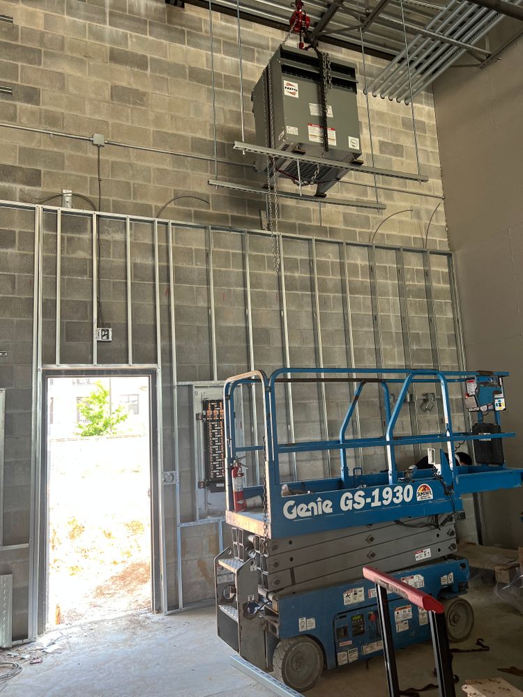 All Photos for RCF Electric LLC in Glenn Heights, TX