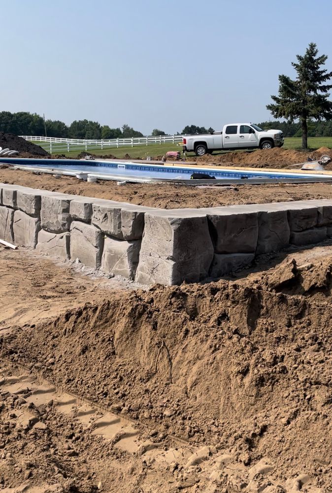 Carved Concrete Retaining Walls  for STAMPEDE Vertical Concrete in Isanti, Minnesota