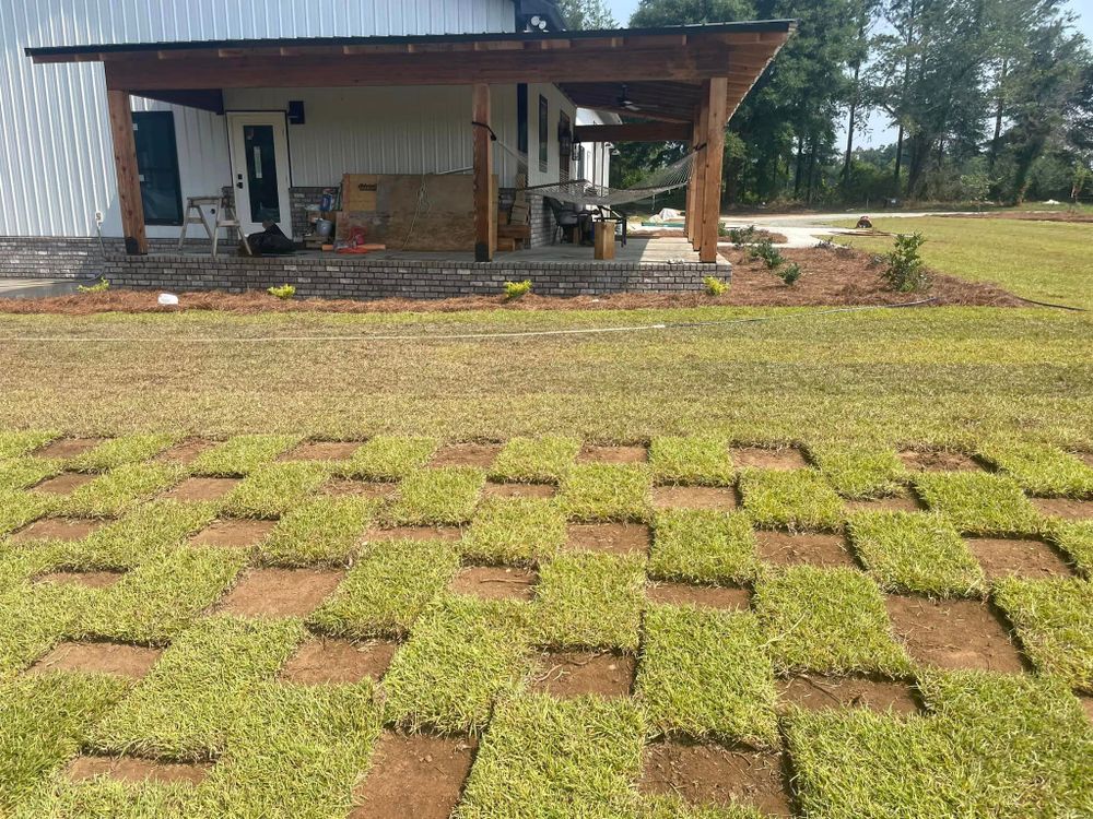 Landscaping & Hardscaping  Lawn Care for Jt's Landscaping in Webb, AL