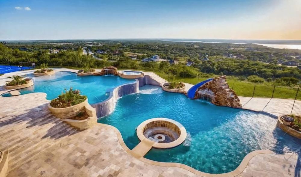 Pool Construction for Laguna Beach Homes in Fort Worth, TX