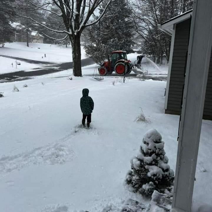 All Photos for TH Property Service, LLC in Manlius, NY