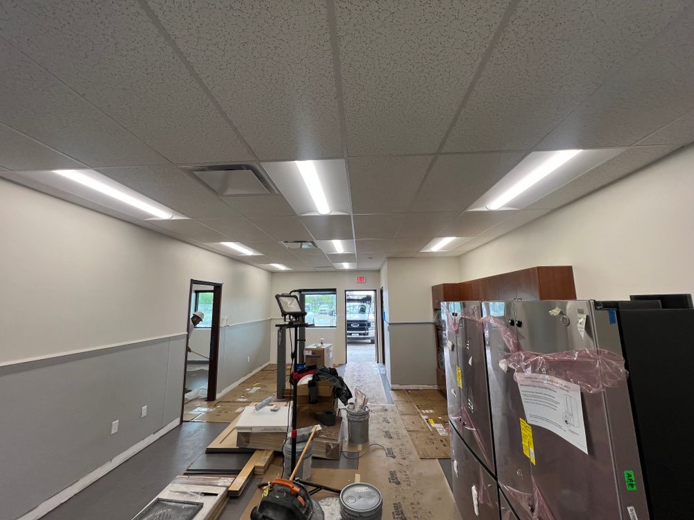 All Photos for RCF Electric LLC in Glenn Heights, TX