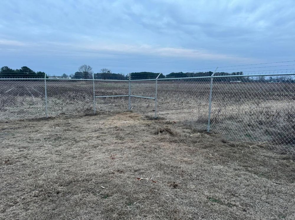 All Photos for 4 In The Fire Fencing LLC in Darlington, SC