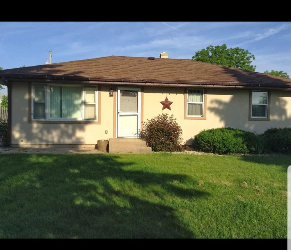 Our Exterior Insulation and Finish System (EIFS) service enhances your home's energy efficiency, weather resistance, and aesthetic appeal with durable, customizable finishes that offer long-lasting protection against environmental elements. for WALL PROS in Rockford, IL