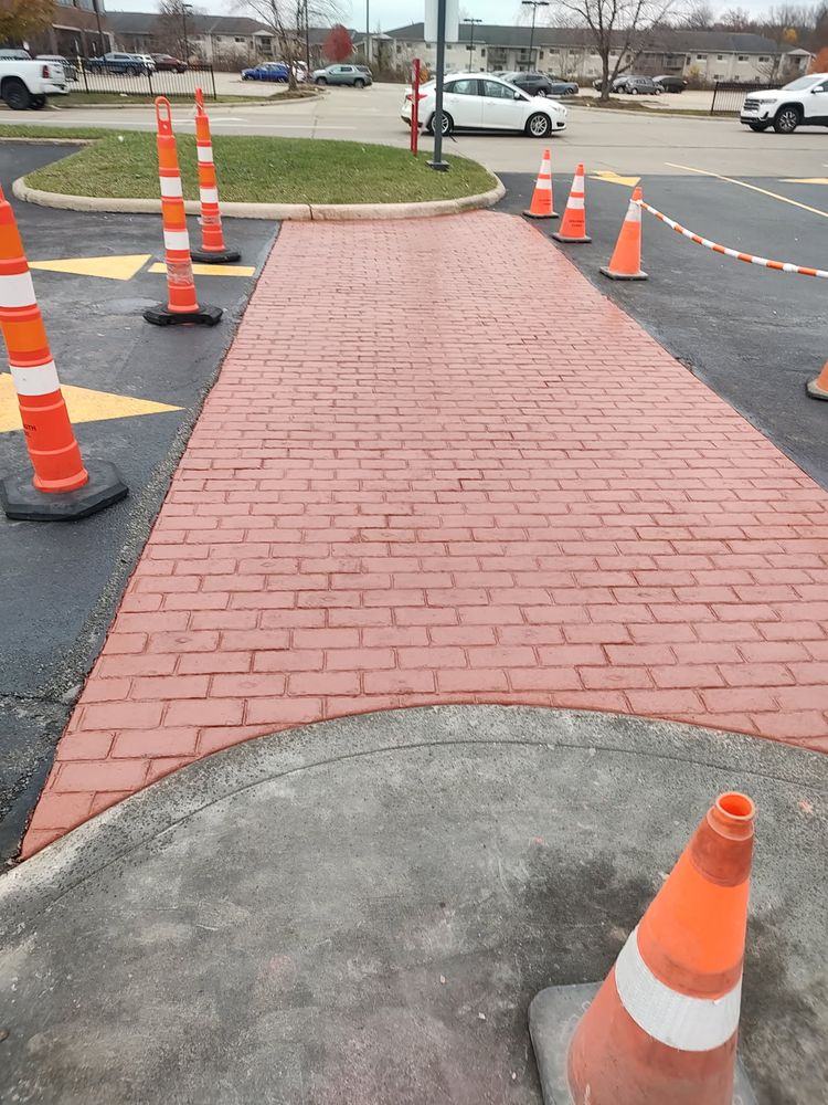 Concrete for Henceroth Construction in Amherst, OH