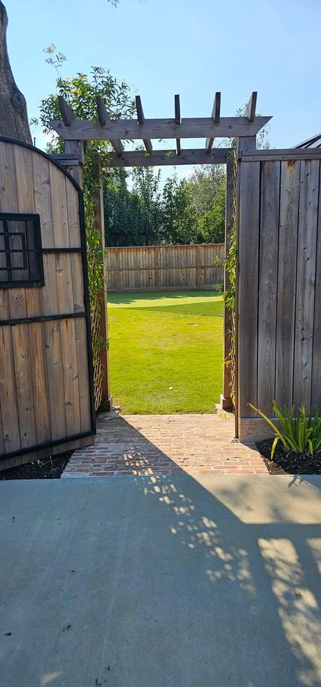 All Photos for Servin's Tree Care  in Houston, TX