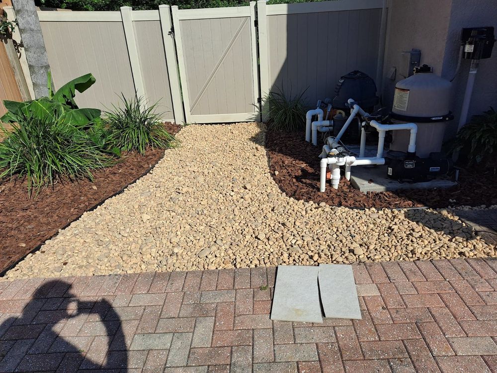 Landscaping for 1 Friendly Lawn Service in Tampa, FL