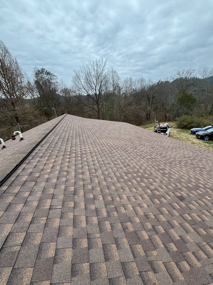 Shingle Roofs for Rock Star Roofing LLC  in Dandridge,  TN