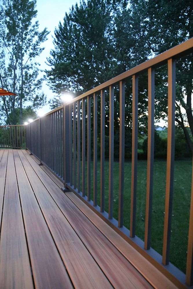 Aluminum Railing for R&R Home Services (RR Affordable Deck Builders) in Schaumburg, IL