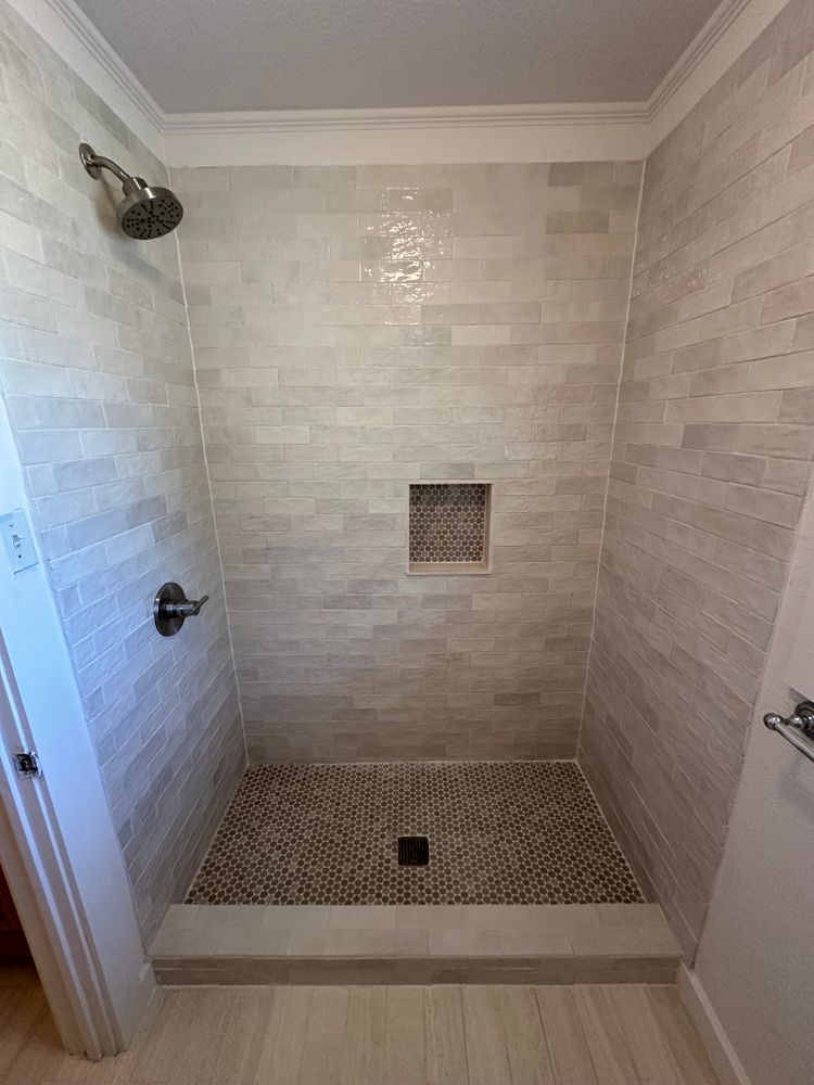 All Photos for Suarez Pro Flooring and Remodeling in Comanche, TX