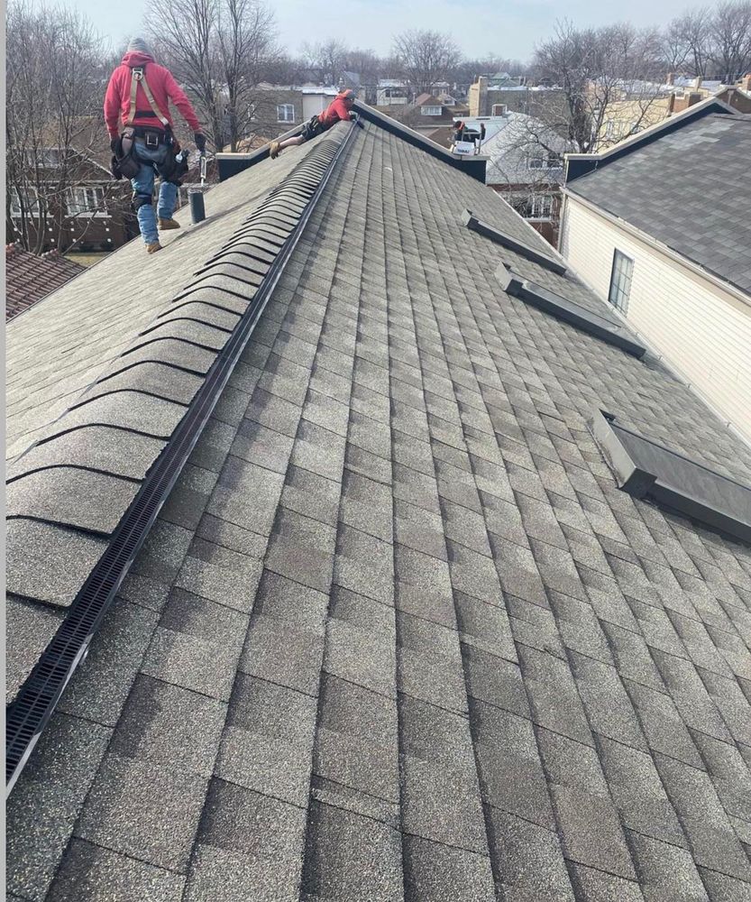 Roofing for LG Roofing Contractors in Summit, IL