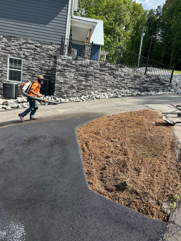 All Photos for Metzler Paving and Sealcoating LLC in Jacksboro, TN