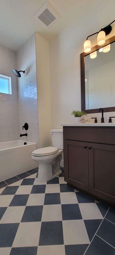All Photos for Tip Top Tile in Idaho Falls, ID
