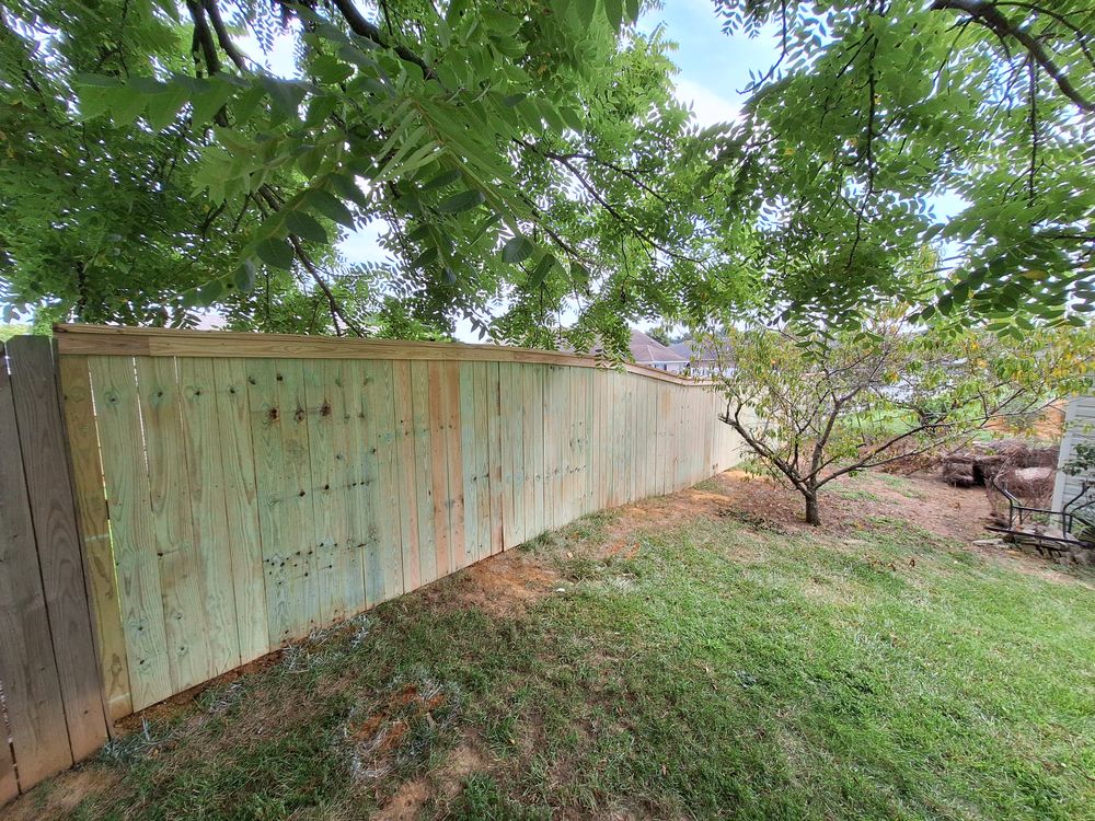 All Photos for Apex Fence in Henderson, KY