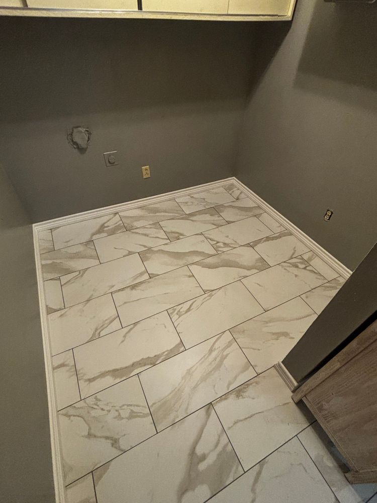 All Photos for Hill's Carpet & Remodeling in Odessa, TX