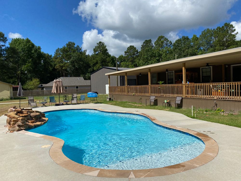 All Photos for Backyard Paradise Pools! in Splendora, TX