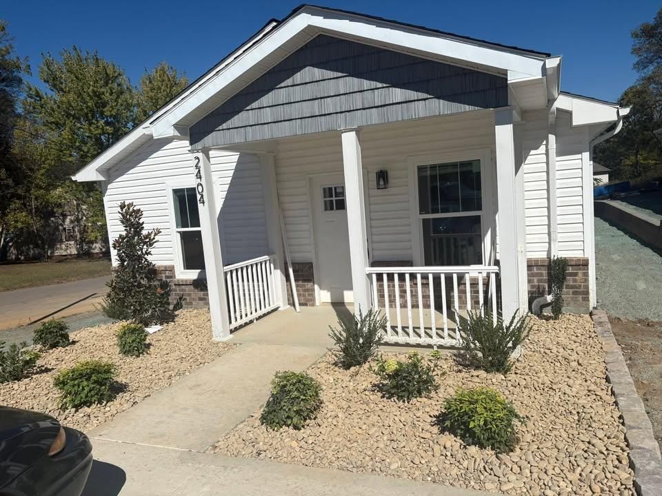 All Photos for Dust Till Dawn Lawn in London, Kentucky