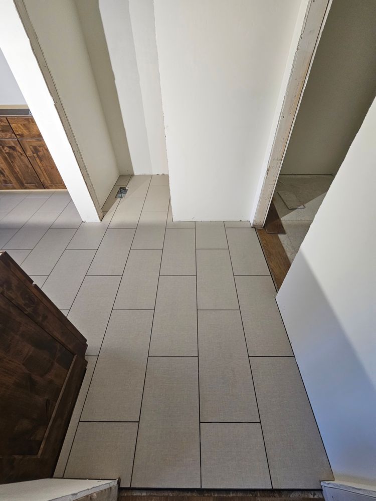 All Photos for Fine Line Floor in Pagosa Springs, CO
