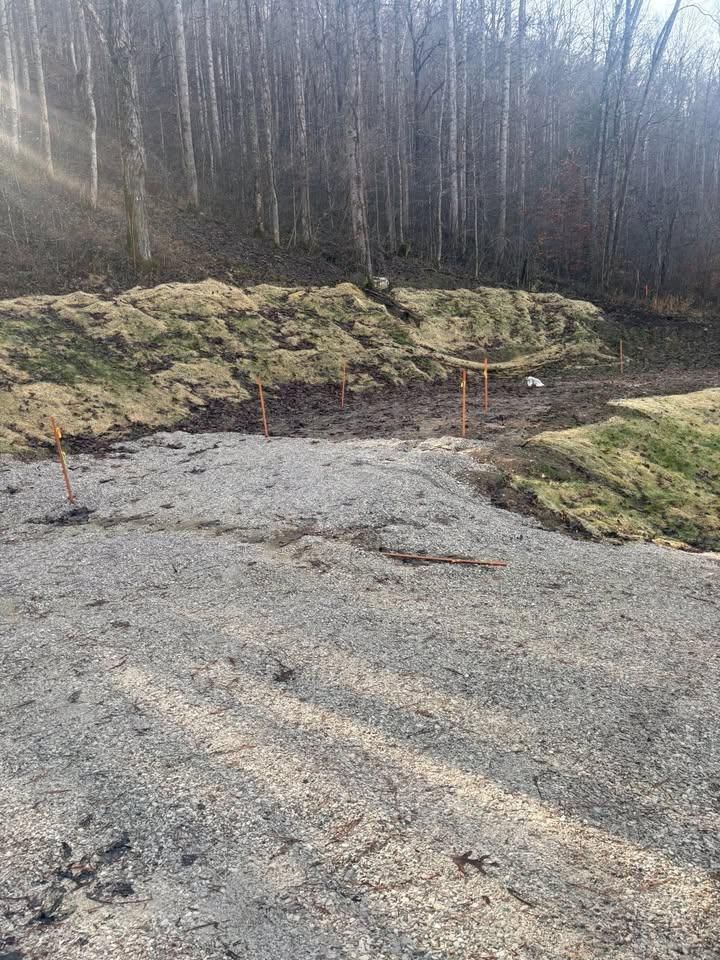 All Photos for Dust Till Dawn Lawn in London, Kentucky