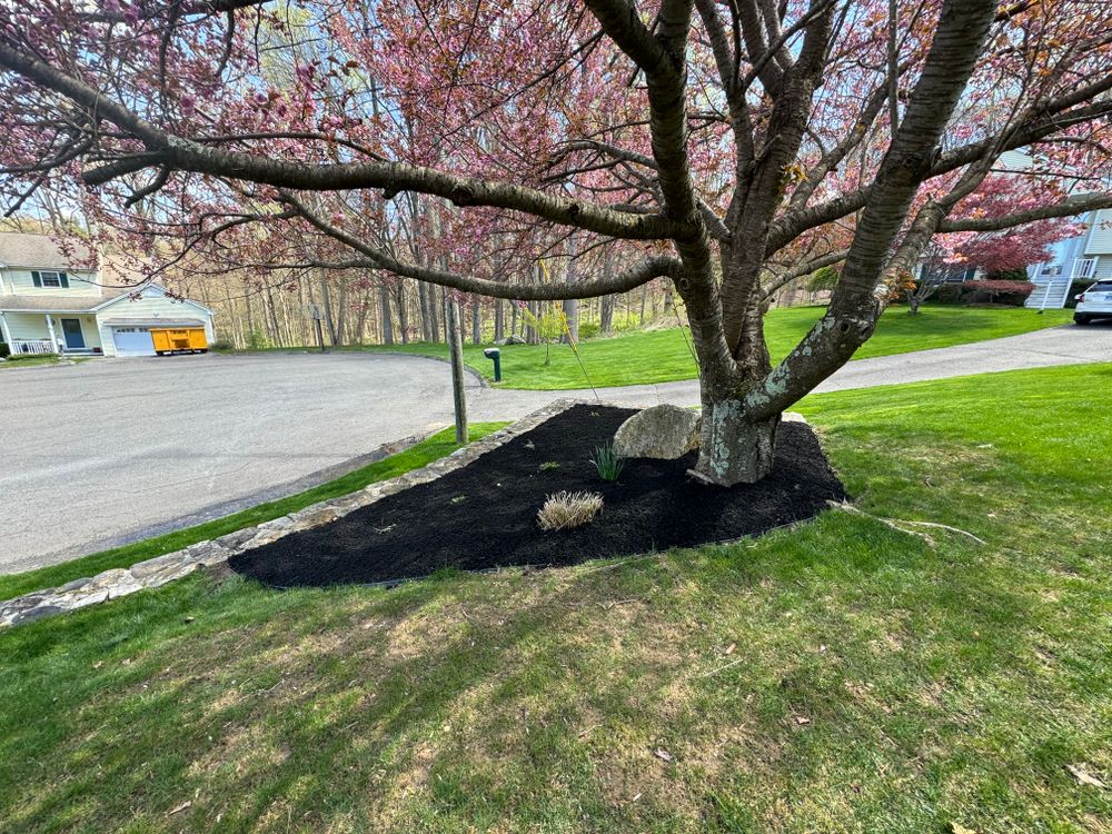 All Photos for Hennessey Landscaping LLC in Oxford,  CT 