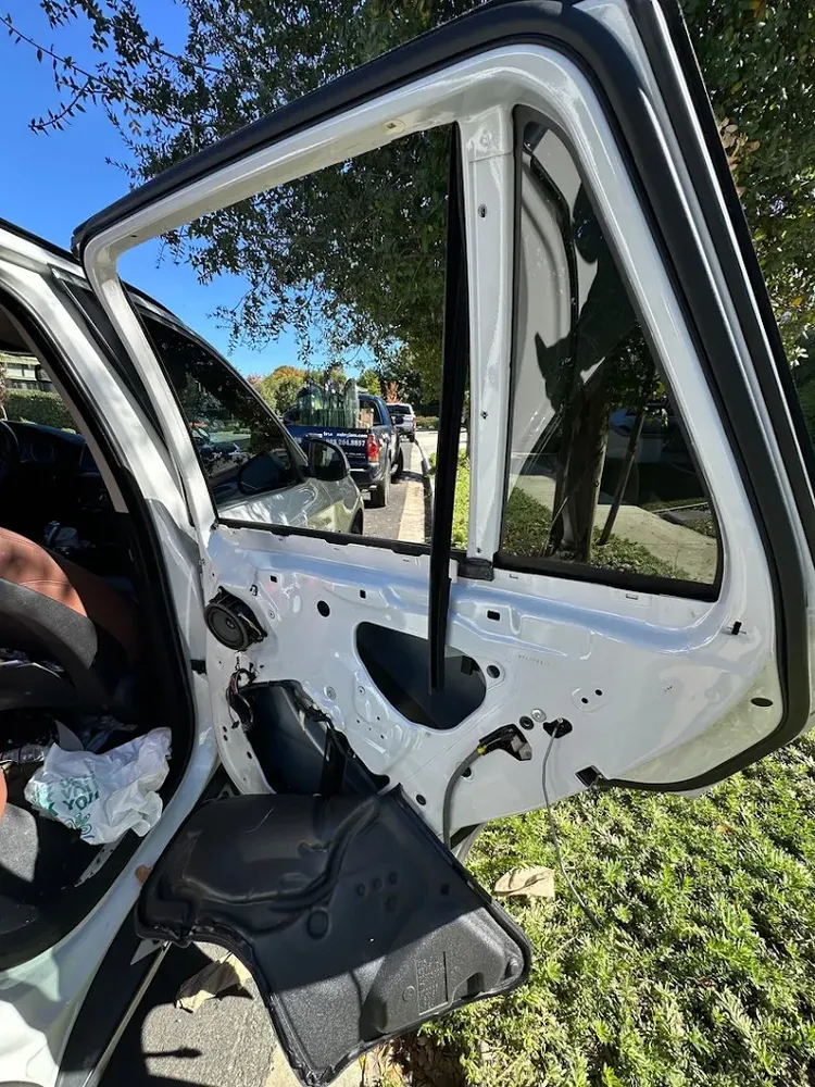 All Photos for Ivan's Mobile Auto Glass in Antioch, CA