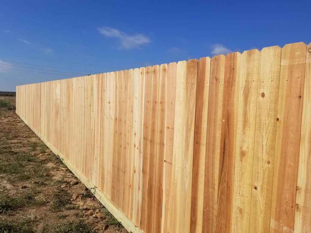 Privacy 3 Rail Cedar Fencing for Pride Of Texas Fence Company in Brookshire, TX