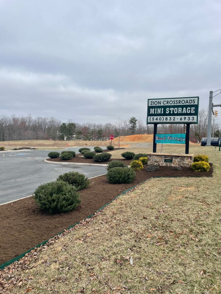 Landscaping for Chiles Lawn & Landscaping in Gordonsville, VA