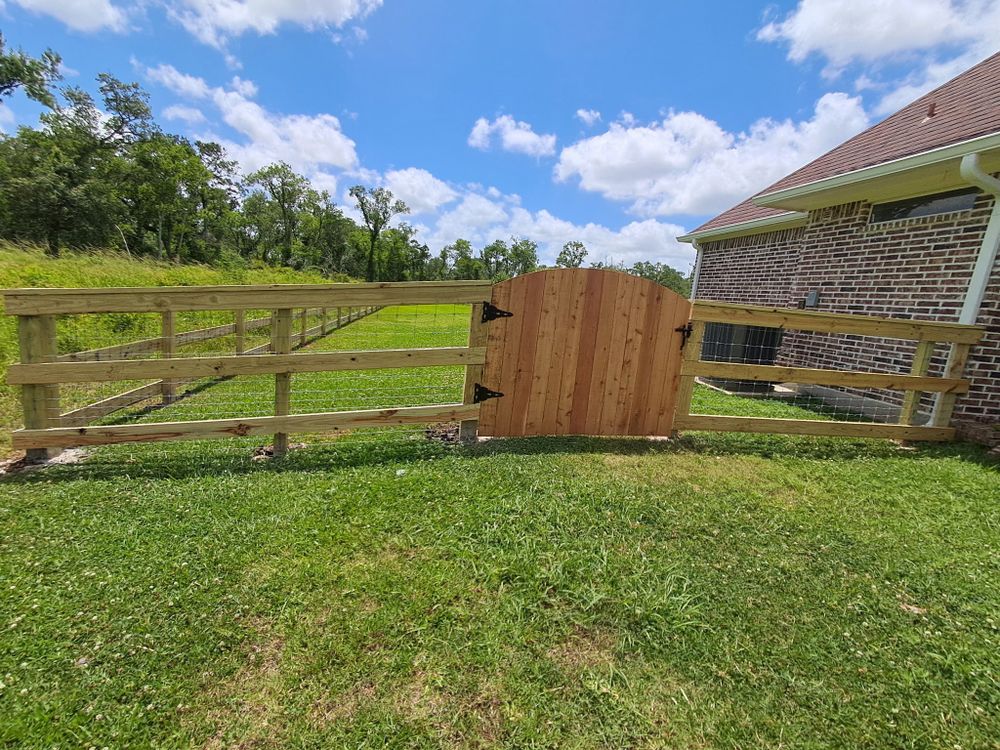 All Photos for Aly Fence in Angleton, TX