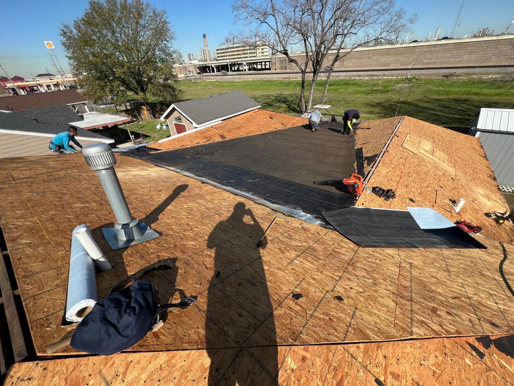Roofing for Sigaran Innovations LLC in League City, TX