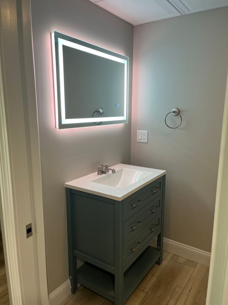 Bathrooms for Laura Mae Properties in Wolcott, CT