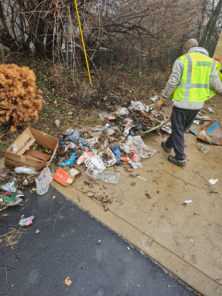 Excessive Trash  for Major Men Junk Removal in Columbus, OH