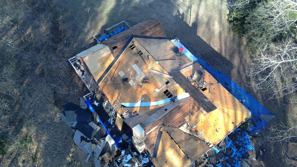 Roofing for R-House Roofing & Gutters in Cedartown, GA