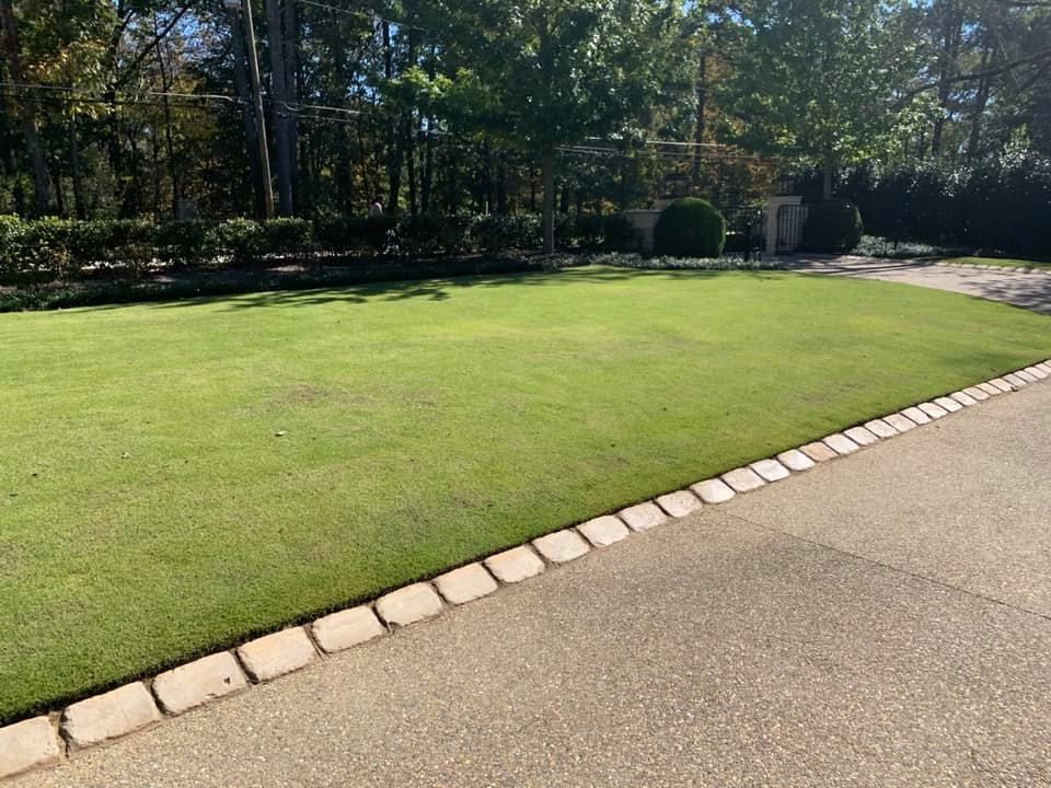 Lawn Care for Aries Lawnscapes in Atlanta, GA