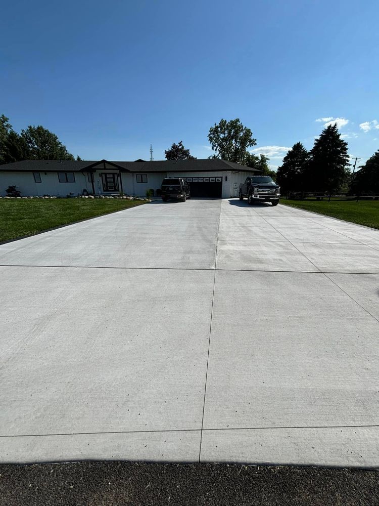 All Photos for DeLeòn Cement in Detroit, MI