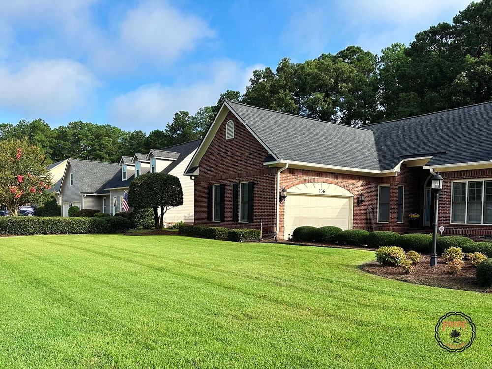 Lawn Care for Pride Lawn Care in Hope Mills, NC