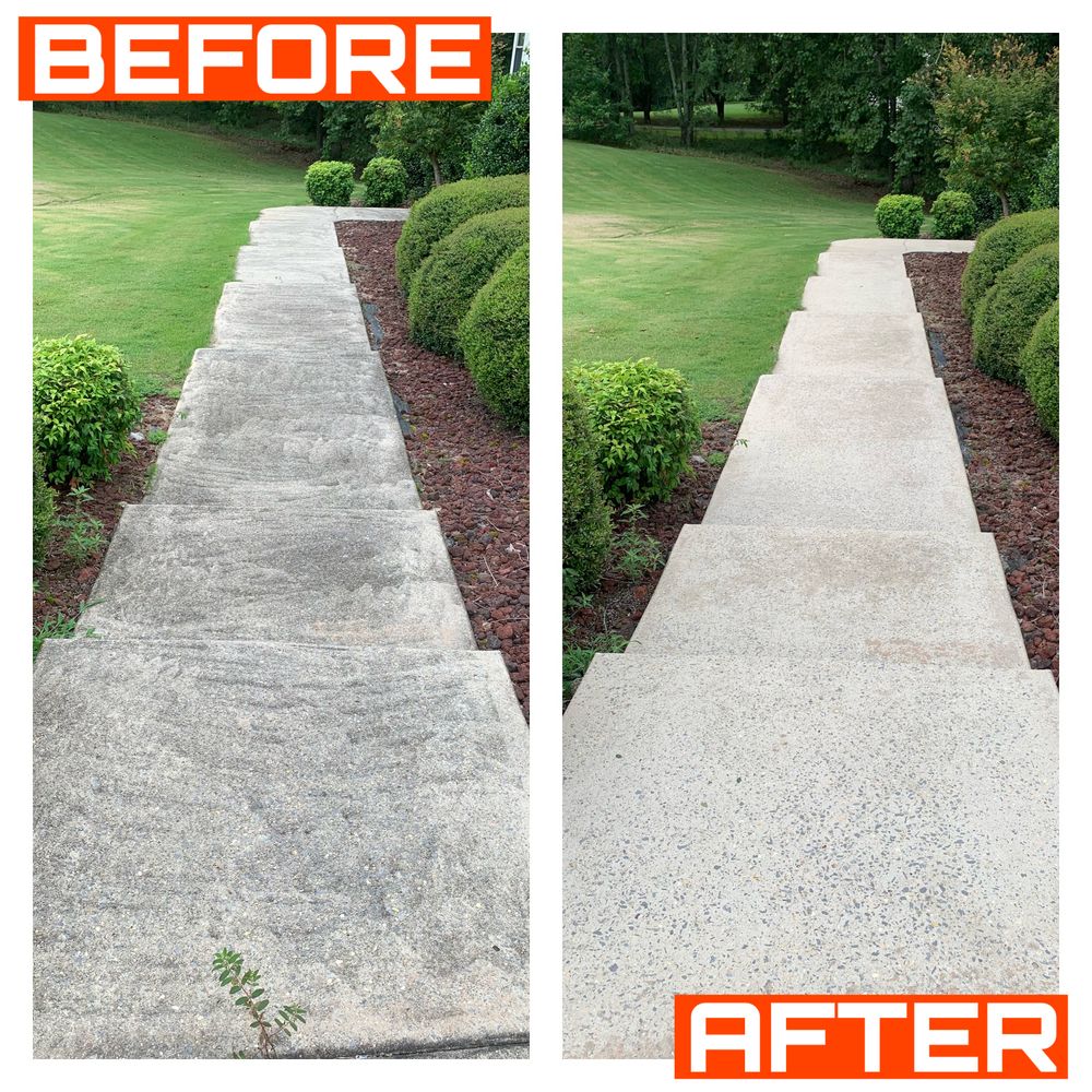 Concrete Cleaning for FunderFlow Commercial and Residential Pressure Washing Inc in Tupelo, MS