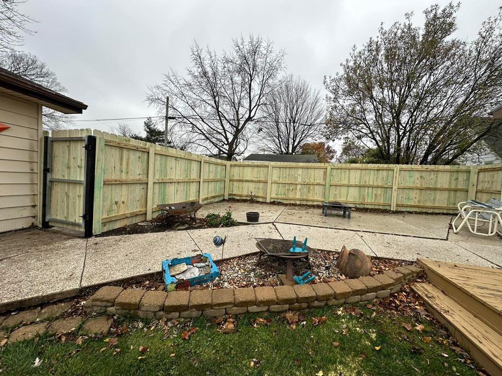 Fence Installation for Illinois Fence & outdoor co. in Kewanee, Illinois