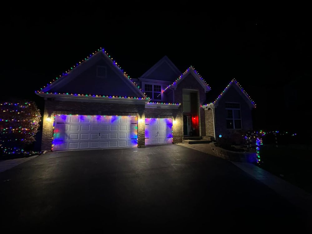 Holiday Lights for Premier Partners, LLC. in Volo, IL